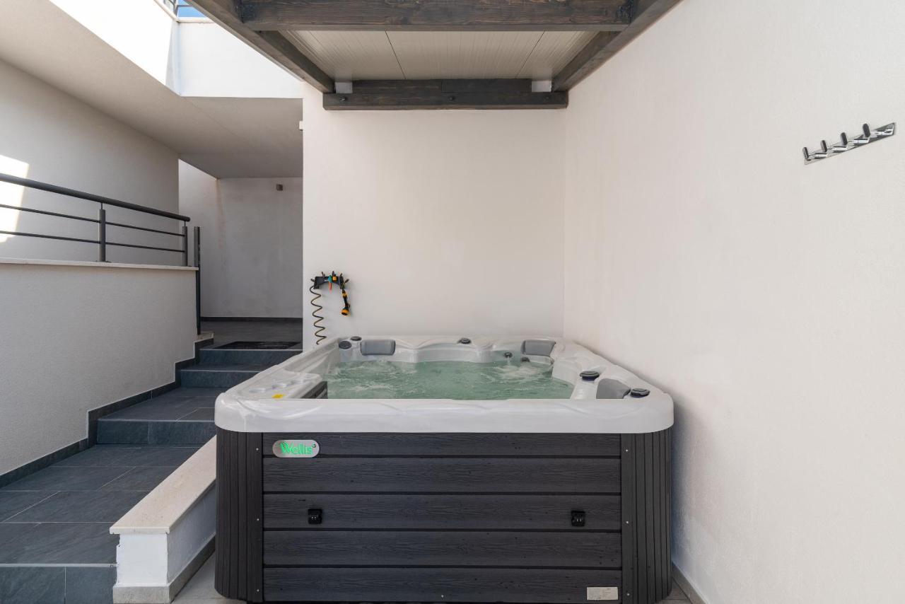 Delux Apartment Eva Trogir Eksteriør billede