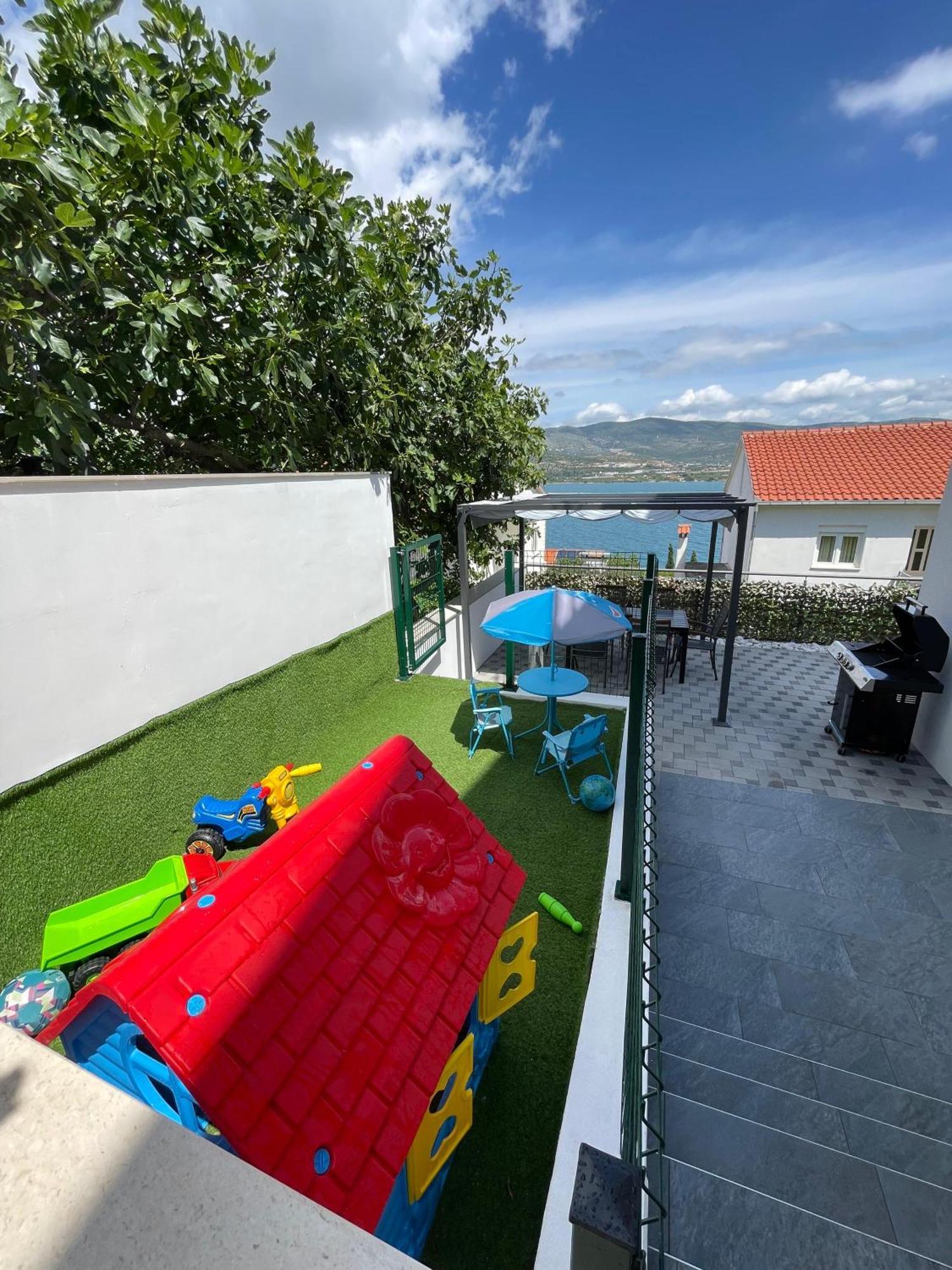 Delux Apartment Eva Trogir Eksteriør billede